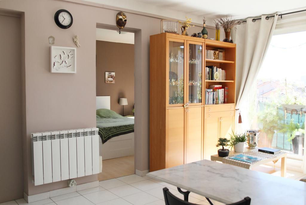 マルセイユ Chambre D'Hote Zen Chez Philippe Parking Compris Bed & Breakfast エクステリア 写真